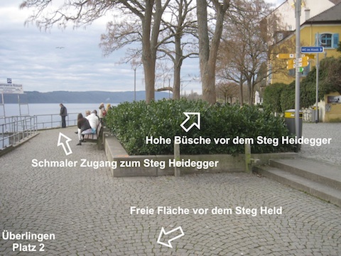 Werbung am Landungsplatz in &Uuml;berlingen