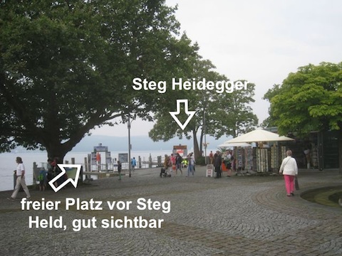 Werbung am Landungsplatz in &Uuml;berlingen